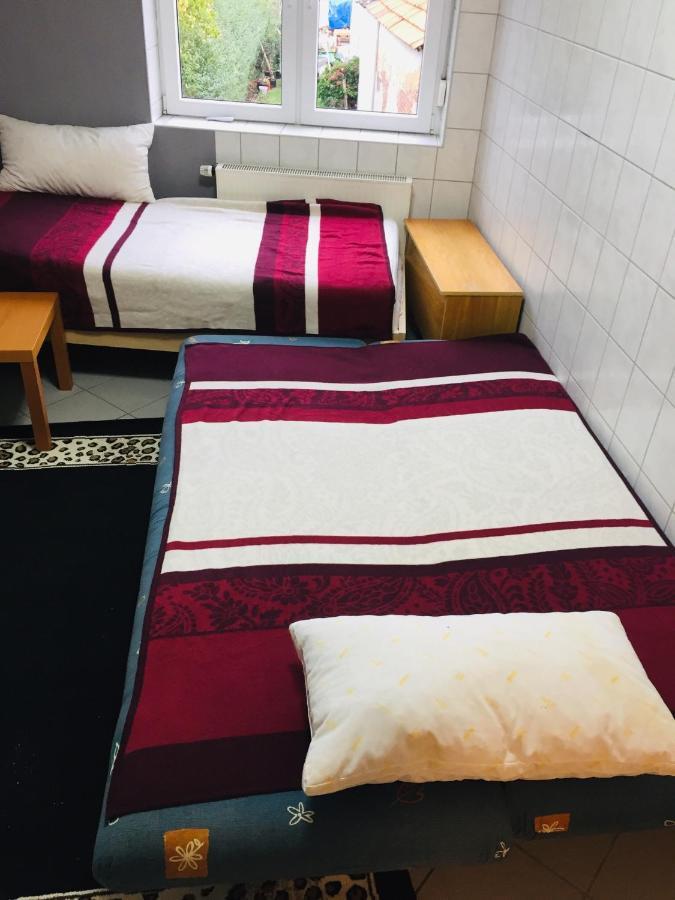 Gaestezimmer I Neo2 Apartment Staufenberg  Bagian luar foto